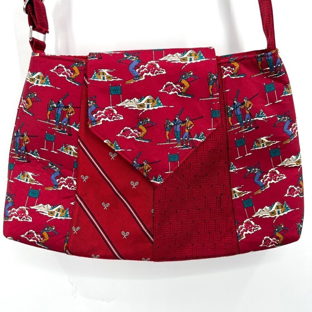 Handmade Purse & Coinpurse made with Vintage Silk Neckties Upcycled Winter Sport